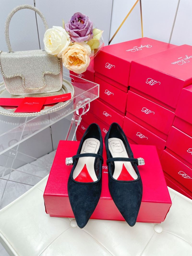 Roger Vivier flat shoes